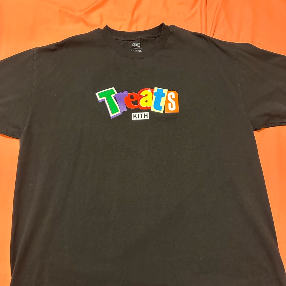 Kith Treats cereal day tee size XXL